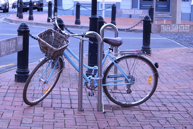 Stopovacie zariadenie firmy Invoxia ochráni váš bicykel pred krádežou