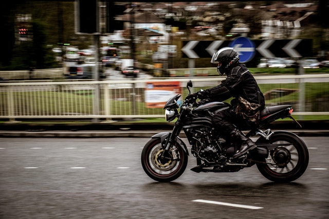 Chráňme sa pri jazde na motorke